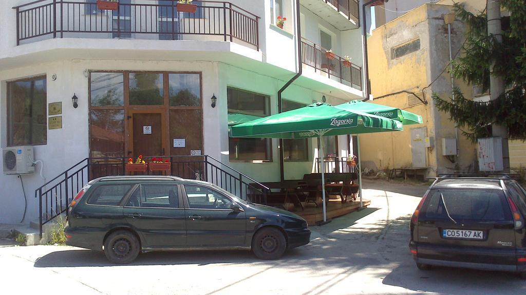 Guest House Edelweiss Govedartsi Exterior foto